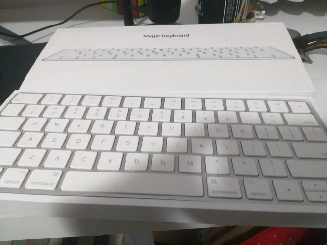 Magic Keyboard Apple Original