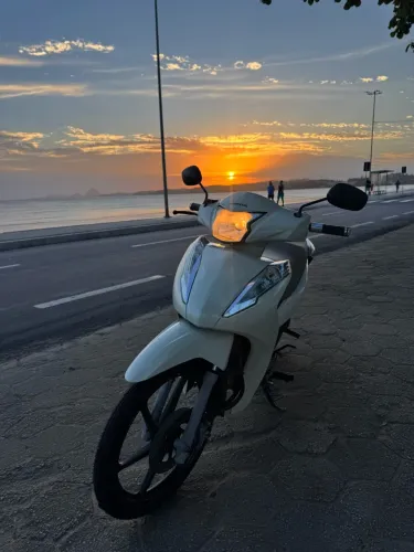 HONDA BIZ 2019 FLEX - SUPER CONSERVADA 