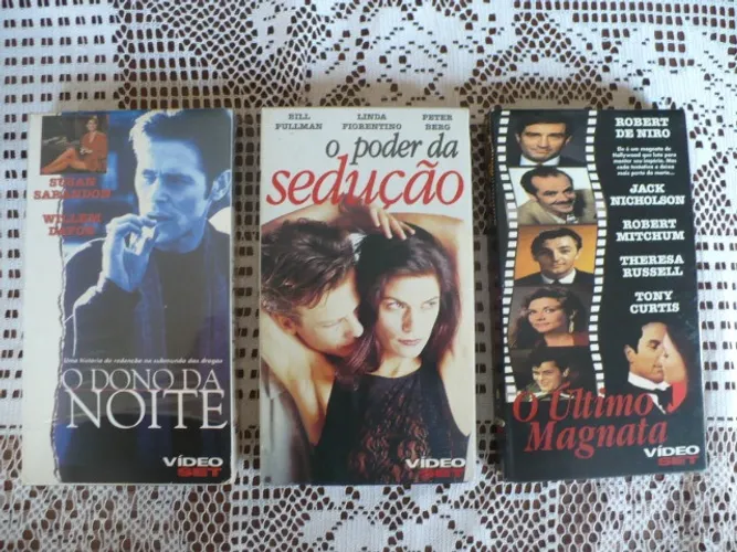 Lote com 26 Filmes em formato VHS bem conservados