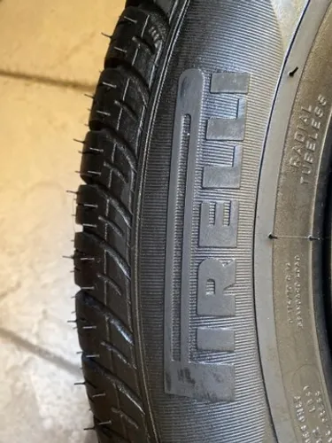 Pneu 175/70/14 Pirelli Cinturato P4 novo unidade valor mínimo 