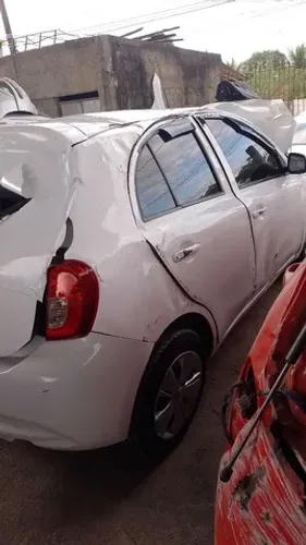 Nissan march 2018/2019 1.0 3 cc baixado junto ao Detran ( peças )
