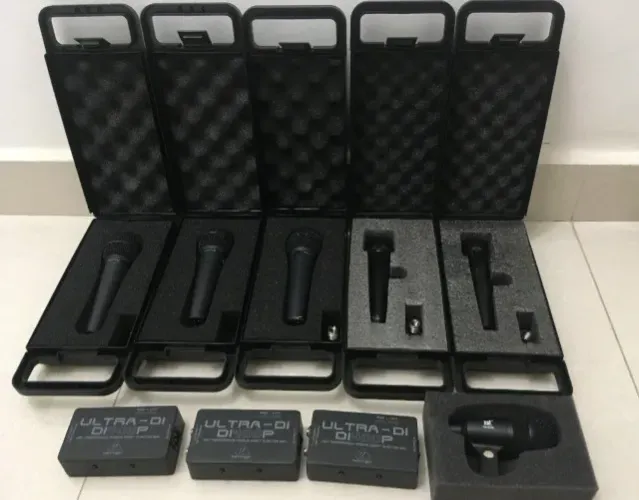 6 microfones seminovos - Preço de ocasião 