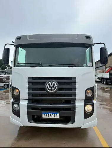 Caminhão Plataforma VW 13.190 - Ano 2014