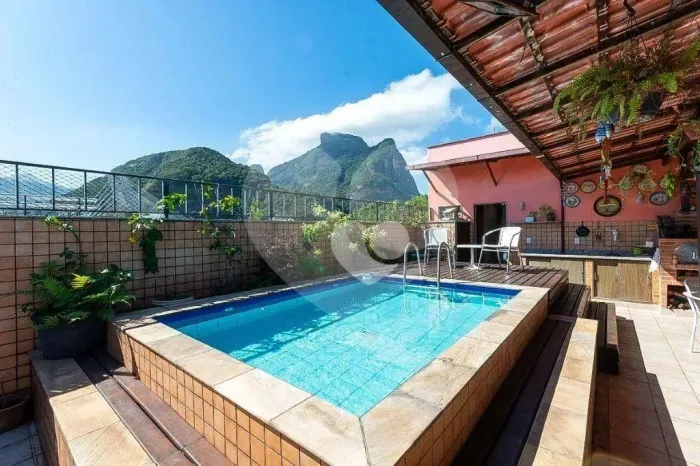 Cobertura com 3 Quartos à venda, 305 M2 por R$ 2.900.000 - Jardim Oceânico - Rio de Janeir
