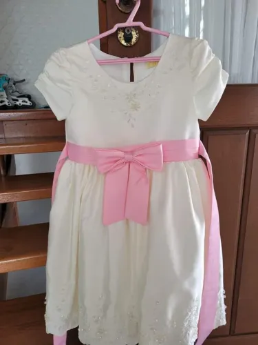 Vestido tamanho 5 anos 