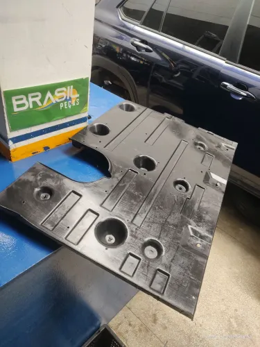 522393810 protetor do assoalho direito Fiat Fastback e Pulse 
