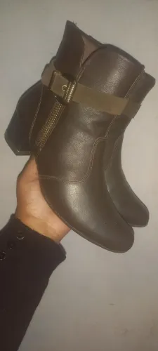 Vendo Bota Feminina Confortável Flex