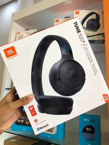 Fone de ouvido JBL Tune 520BT - Bluetooth - Novo