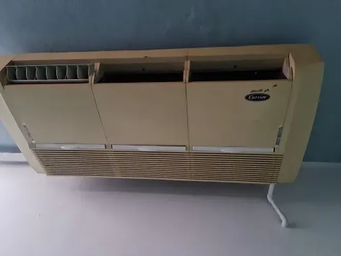 Ar Concicionado Piso Teto 24.000btus 220v