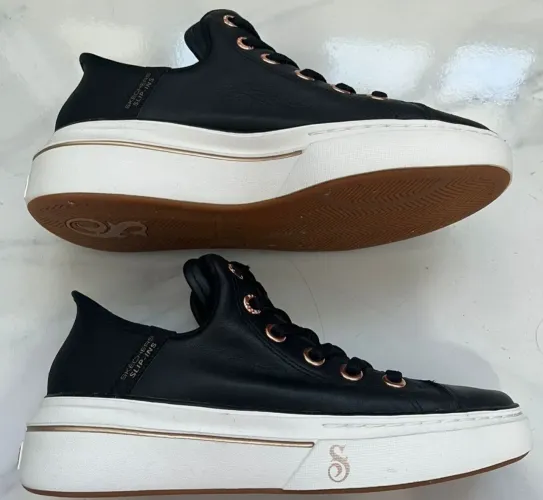 TÊNIS FEMININO SNOOP DOGG SKECHERS
