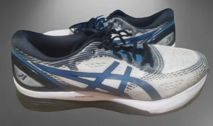 Tênis Asics Gel-Nimbus 21 original tam 48