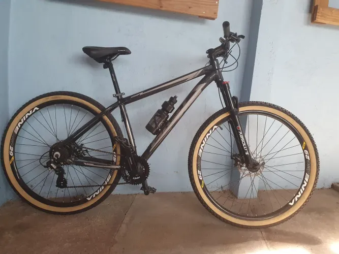 Bicicleta Mountain bike