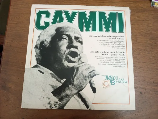 **Baixei** Coleção História da Mpb (anos 80) 4 LPs + encartes
