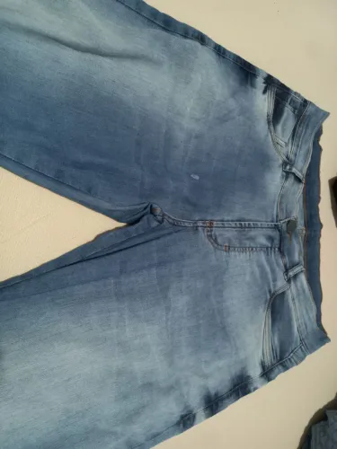 Calça Jeans Azul Claro - Conforto e Estilo
