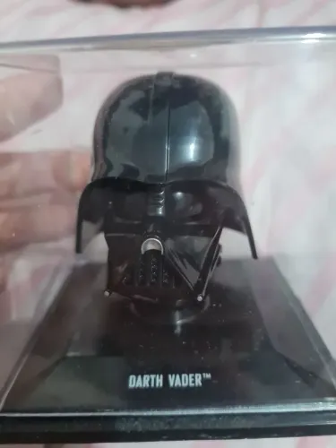 Miniatura capacete Darth Vader (starwars)