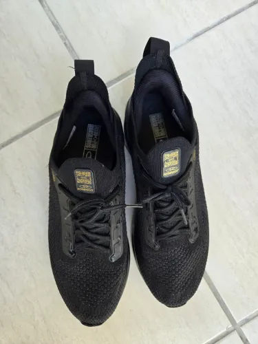 Tênis Olympikus Preto - Conforto e Estilo para seus Treinos!