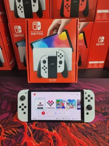 NINTENDO SWITCH OLED 64 GB