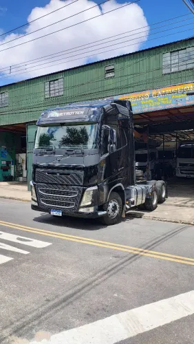 Volvo fh 460 6x2 2019 extremamente novo