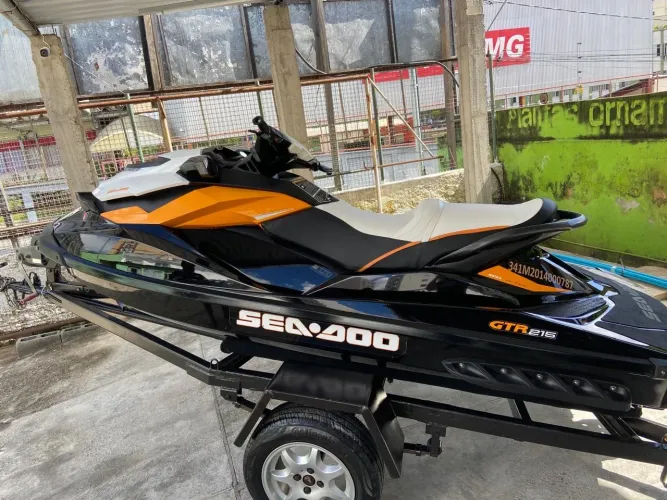 Jetski Sea Doo Gtr 215 moto aquática top 