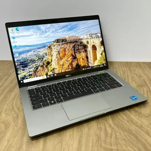 Notebook Dell Latitude 5420 - Intel Core i5 11th /8gb ram /256gb SSD / Tela 14'' FHD