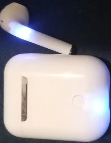 Vende fone de ouvido sem fio com 3 capinhas protetoras.!