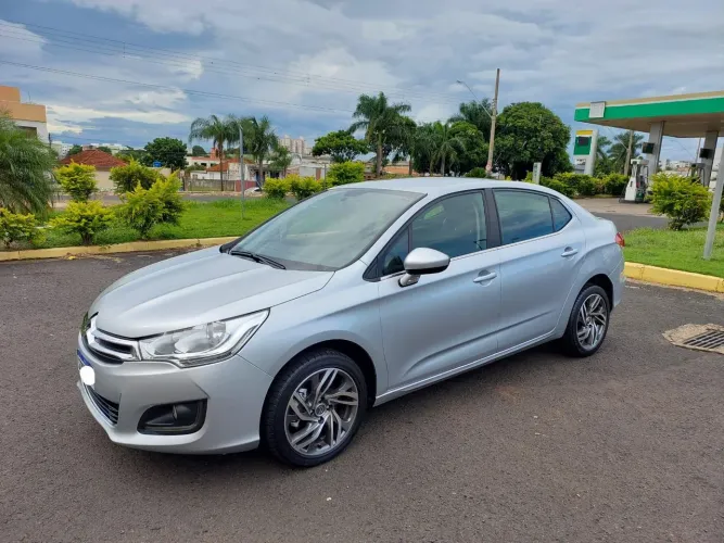 Citroen C4 Lounge Origine 1.6 Turbo Flex Mec. 2017