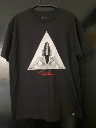 Camiseta Primitive M