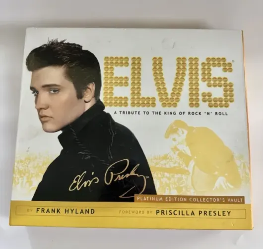 Livro de Capa Dura - Elvis: A Tribute to the King of Rock 'n' Roll: Platinum Edition 