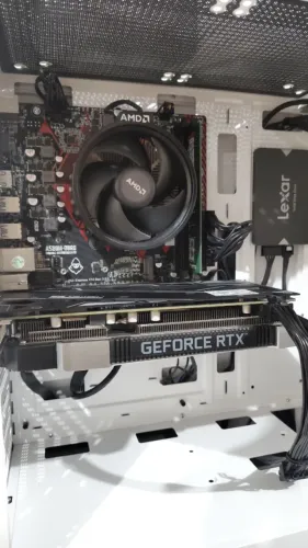 PC Gamer Ryzen 5 4500 / 16GB RAM / RTX 2060 Super - Perfeito Estado