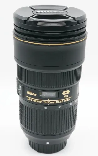Nikon 24-70 f2.8 VR