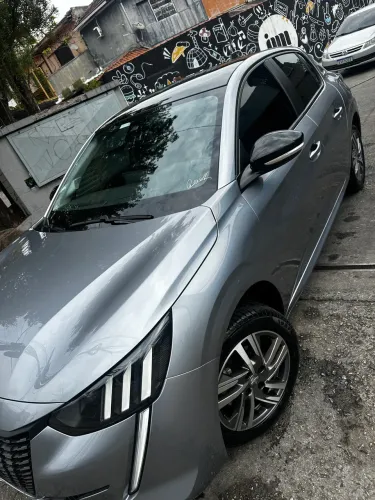 Peugeot 208 Griffe o mais TOP! muito novo, só 21mil KM