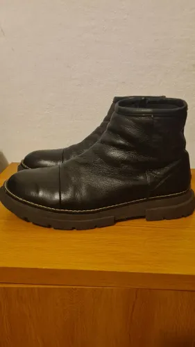 Bota de couro Chelsea preta La Roche