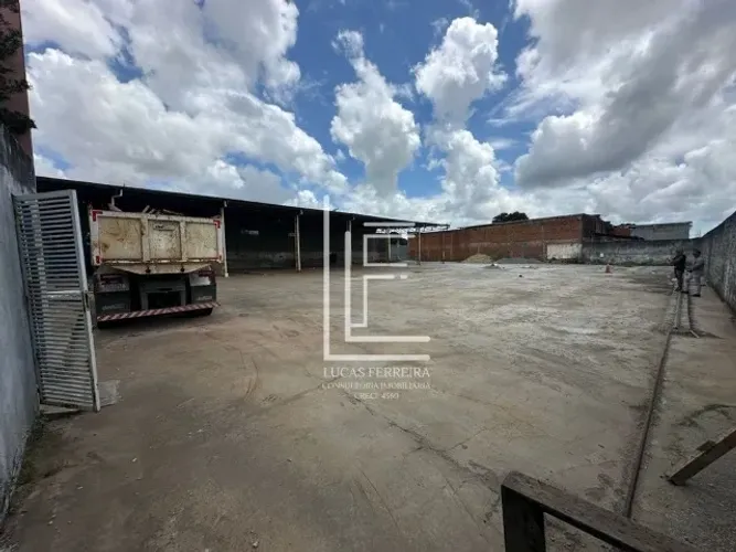 Excelente galpão de 2.460m² com estrutura completa próximo ao Eustáquio e Ceasa