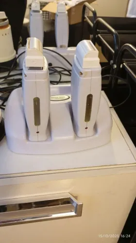 Base dupla para aquecedor de cera roll-on