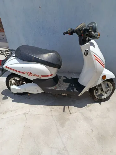 Moto elétrica sem motor e sem bateria 