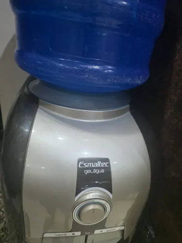 Bebedouro ESMALTEC
