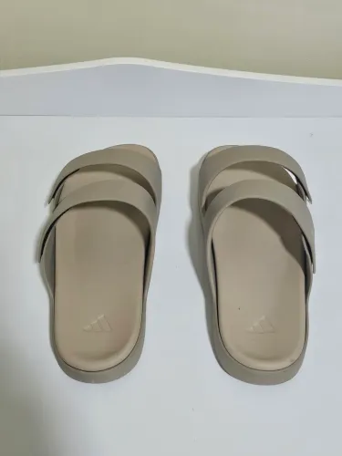 Chinelo Adidas Znscape tamanho 44 Novíssimo 