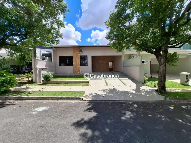 Casa com 3 quartos (2 suítes) e piscina à venda - Condomínio Granja Olga III - Sorocaba/SP