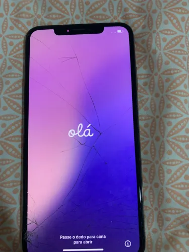 Iphone XS Max - Tela frontal e traseira quebradas