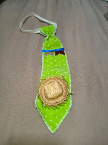 Gravata junina infantil