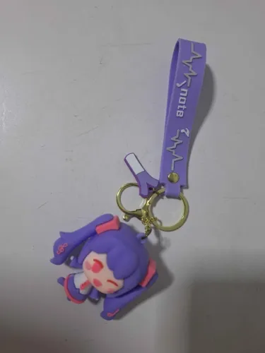Chaveiro Hatsune Miku Roxa