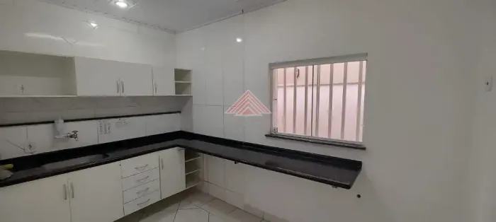 Casa com 3 dormitórios para alugar, 350 m² por R$ 5.800/mês - Matriz - Mauá/SP