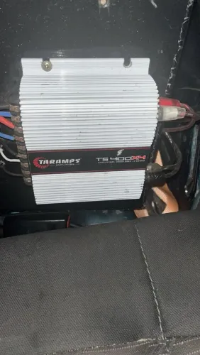 Peças de som automotivo 