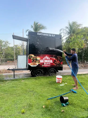 Food truck trailer