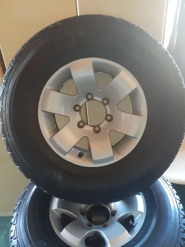 Rodas Tijolinho aro 15 06 furos