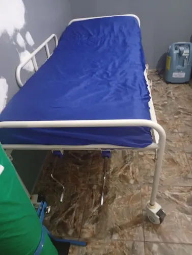 vendo cama hospitalar