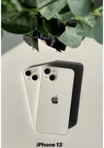 Vendo iPhone 13 em ótimas condições, sem troca de peças e sem um arranhão 