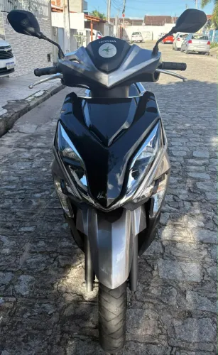 Vende-se Honda Elite 125cc automática, super nova