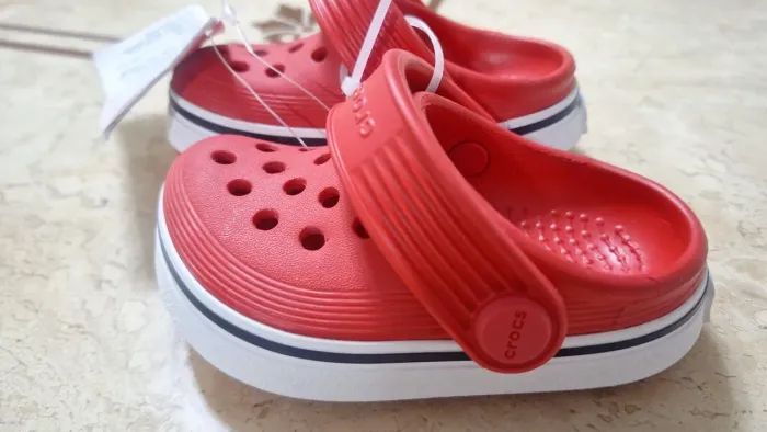 Crocs infantil número 20/21