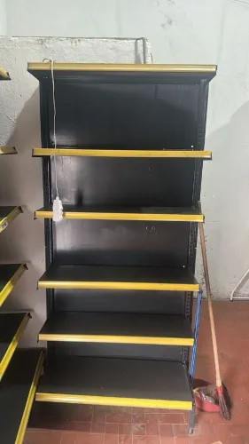 Gondola expositora loja cada modulo de 6 prateleiras